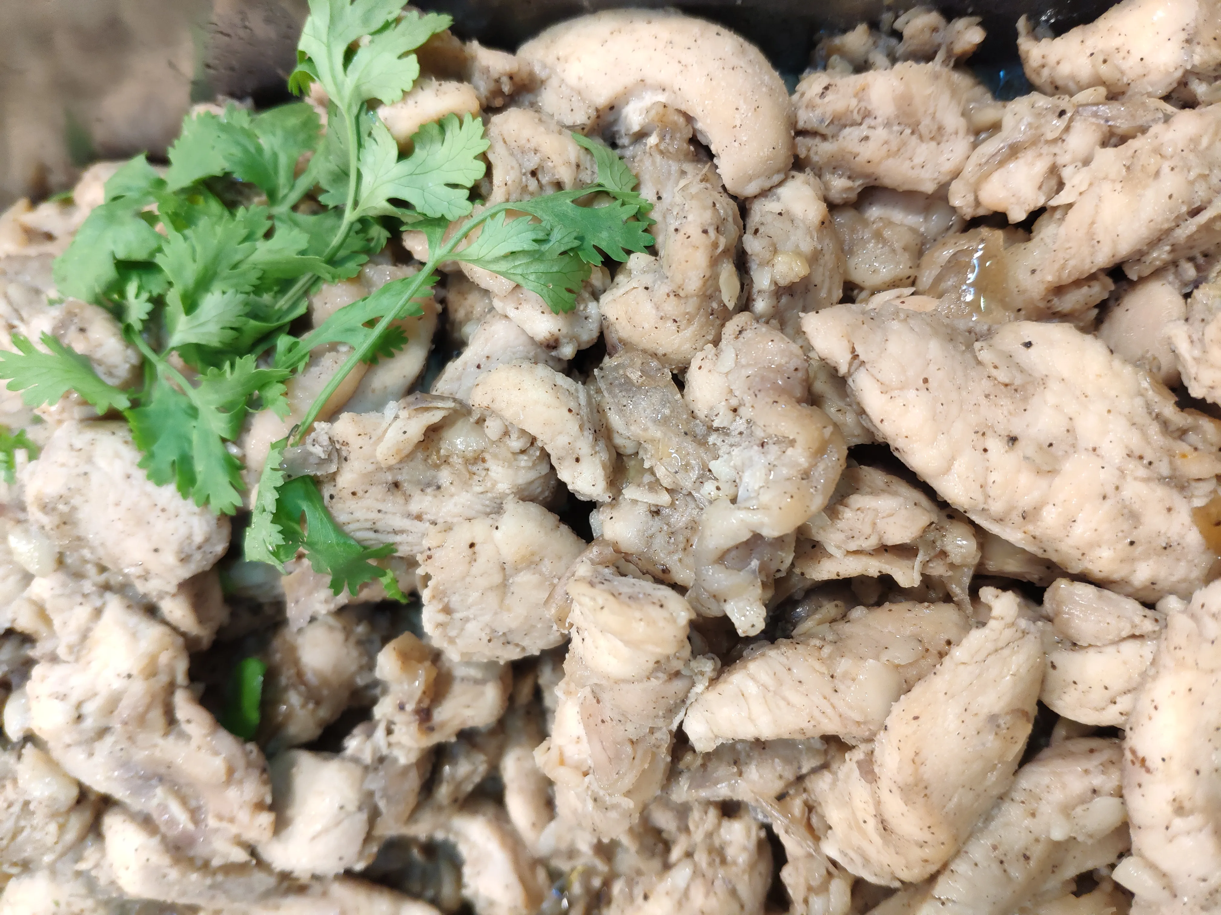 ไก่กระเทียม